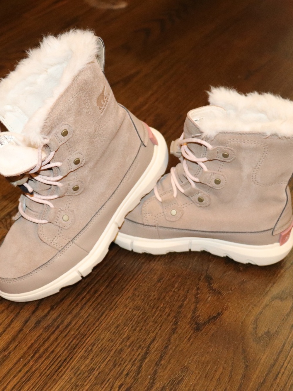 Girls Sorel Explorer Joan Waterproof Winter Boots Tan Suede Faux Fur Size 4